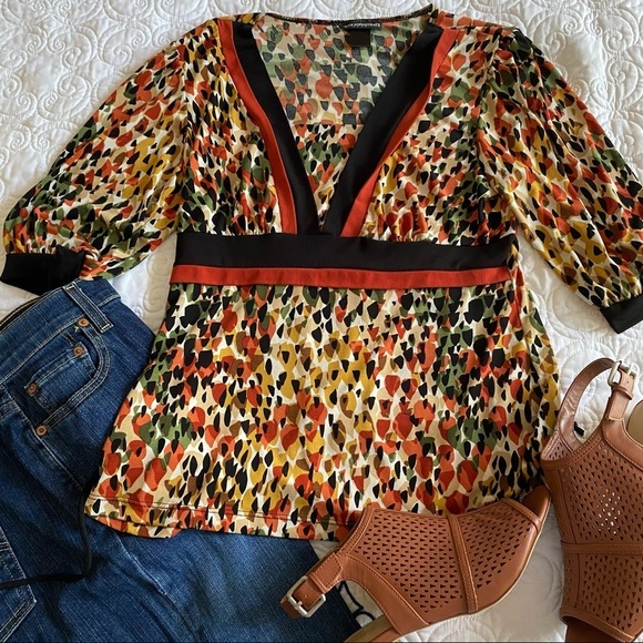 Geometric Earth Tone Top by Petite Sophisticate - Picture 8 of 11